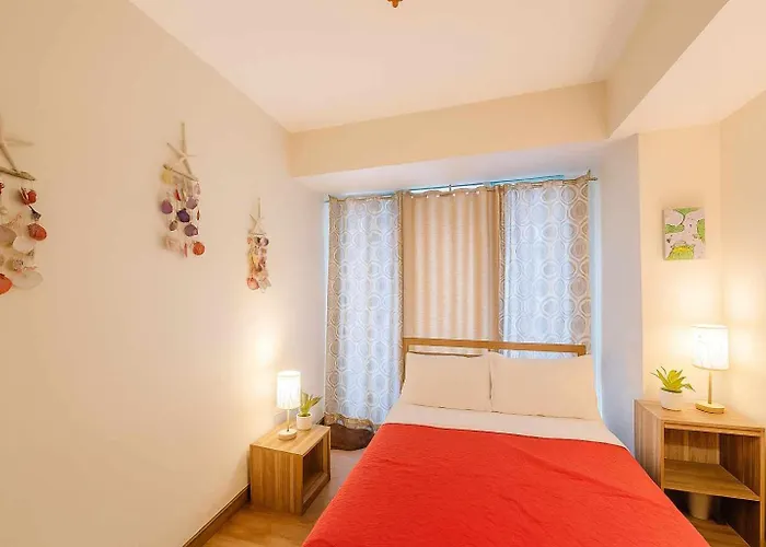 Guest house Staycation *